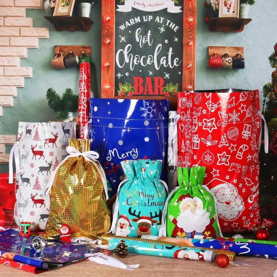 Holiday Drawstring Gift Bags 30pcs Christmas Foil Gift Wrapping Sacks Pouches for Xmas Presents Party Favor in Large Medium Sma